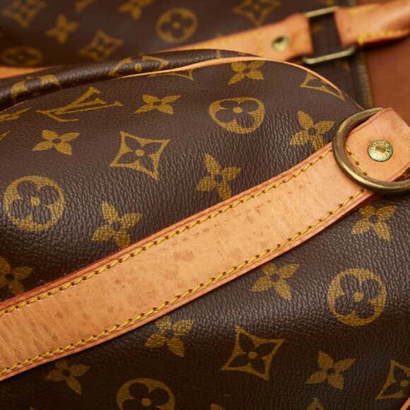 LOUIS VUITTON Brown Monogram Leather Shoulder Bag - Picture 8 of 14